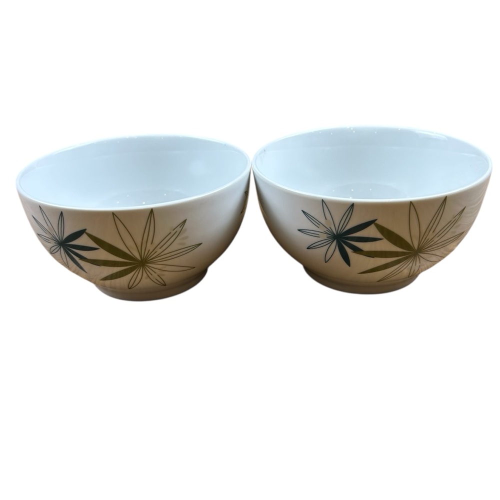 Pier 1 Kui Hua Porcelain Cereal Bowls Retro Starburst - Set of 2